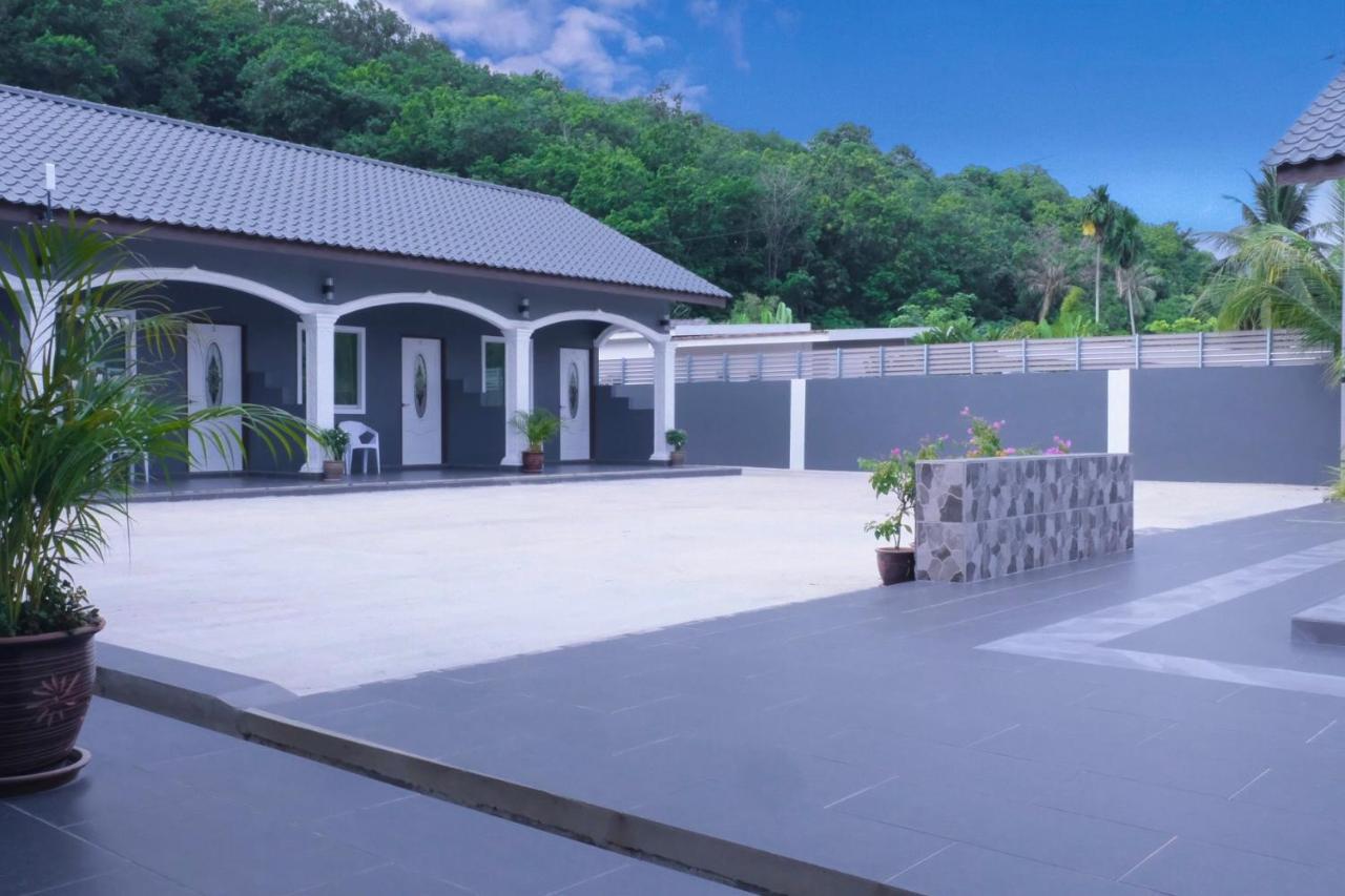 Cenang Rooms With Pool By Virgo Star Resort Pantai Cenang  Exterior photo
