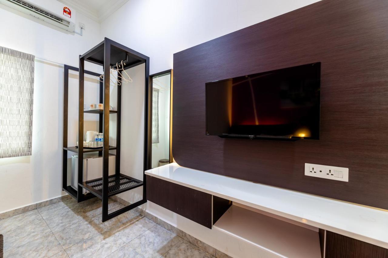 Cenang Rooms With Pool By Virgo Star Resort Pantai Cenang  Exterior photo