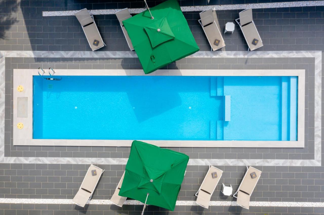 Cenang Rooms With Pool By Virgo Star Resort Pantai Cenang  Exterior photo